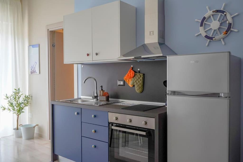 Mediterranea Apartment- Central Station - Free Wifi&Netflix Bari Exteriér fotografie