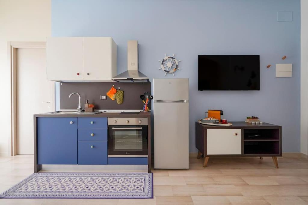 Mediterranea Apartment- Central Station - Free Wifi&Netflix Bari Exteriér fotografie