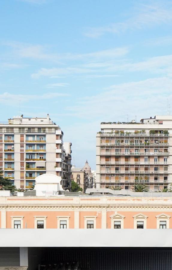 Mediterranea Apartment- Central Station - Free Wifi&Netflix Bari Exteriér fotografie