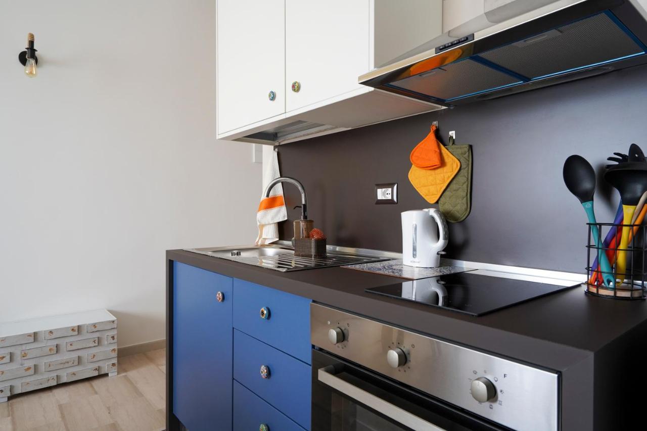 Mediterranea Apartment- Central Station - Free Wifi&Netflix Bari Exteriér fotografie