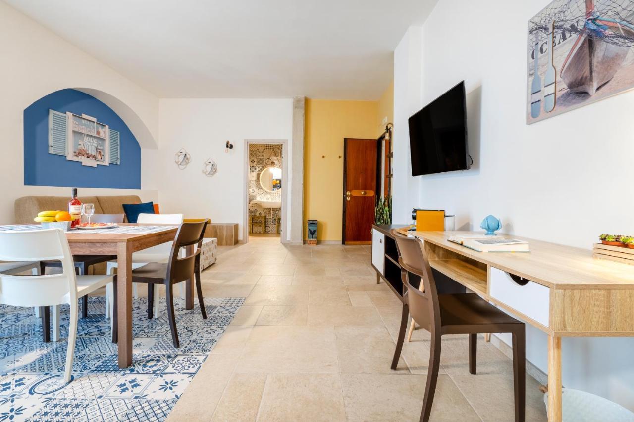 Mediterranea Apartment- Central Station - Free Wifi&Netflix Bari Exteriér fotografie