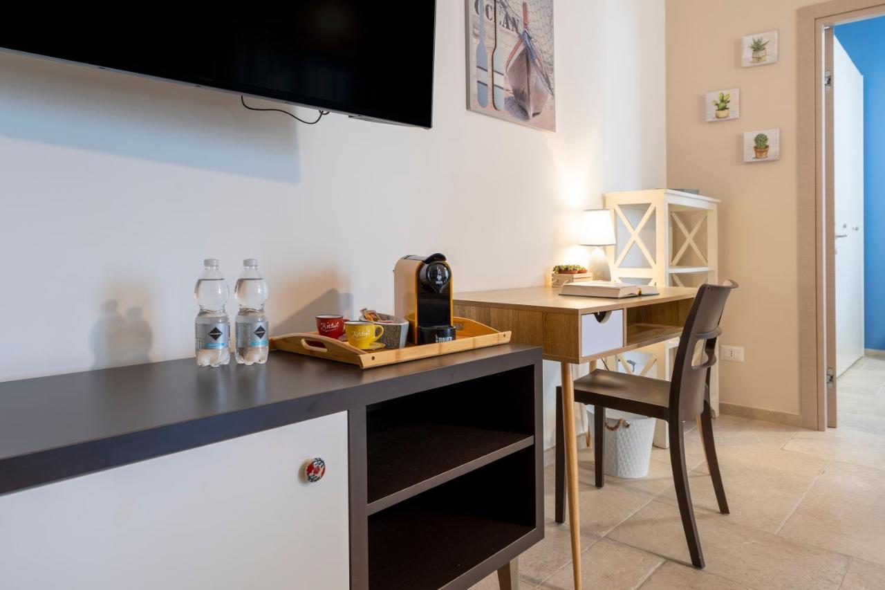 Mediterranea Apartment- Central Station - Free Wifi&Netflix Bari Exteriér fotografie